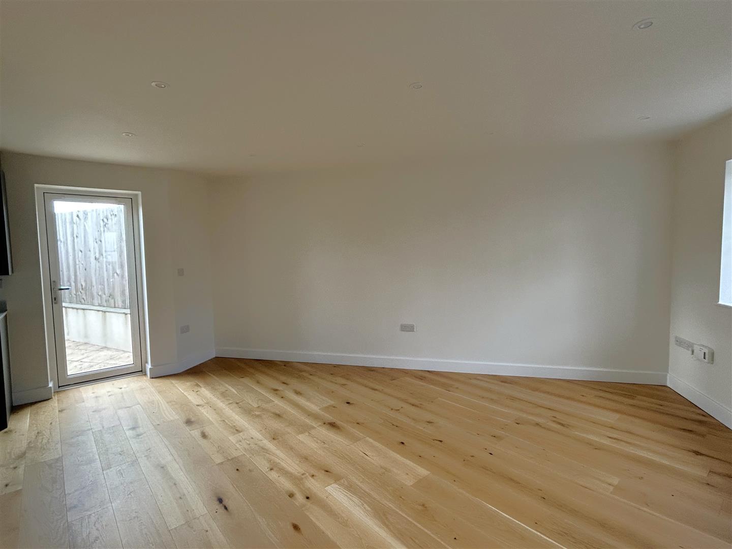 Property Image dc789db4-9b6e-4e7d-a59e-8a9f526b2c8f