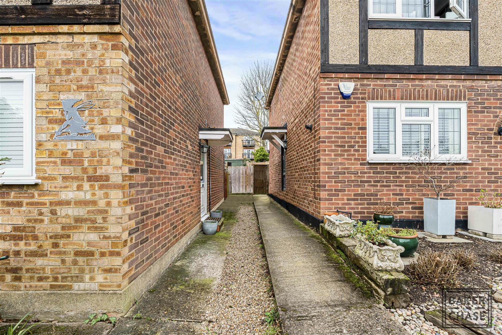 Property Image dc8a301d-5d22-4ec1-bbc1-019d1eee9a72