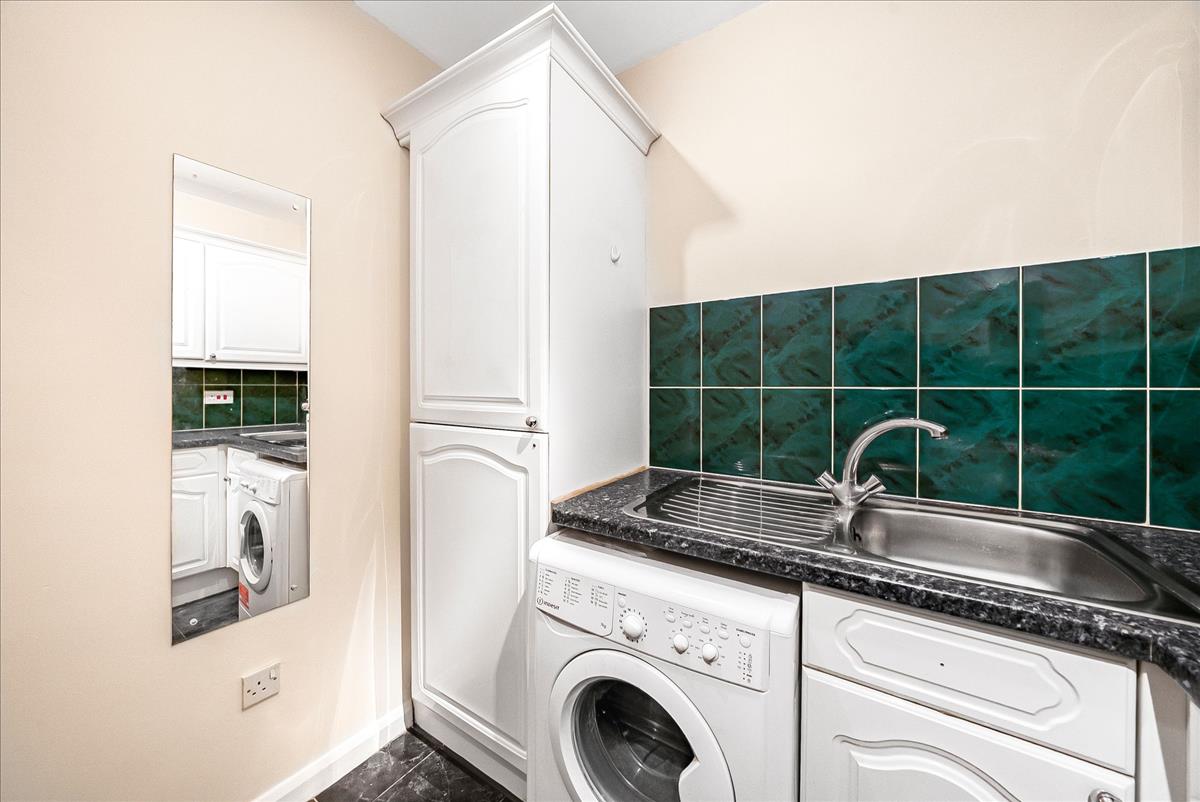 Property Image dc8b4085-1e7d-4d3b-a429-4a6cd0e7c502