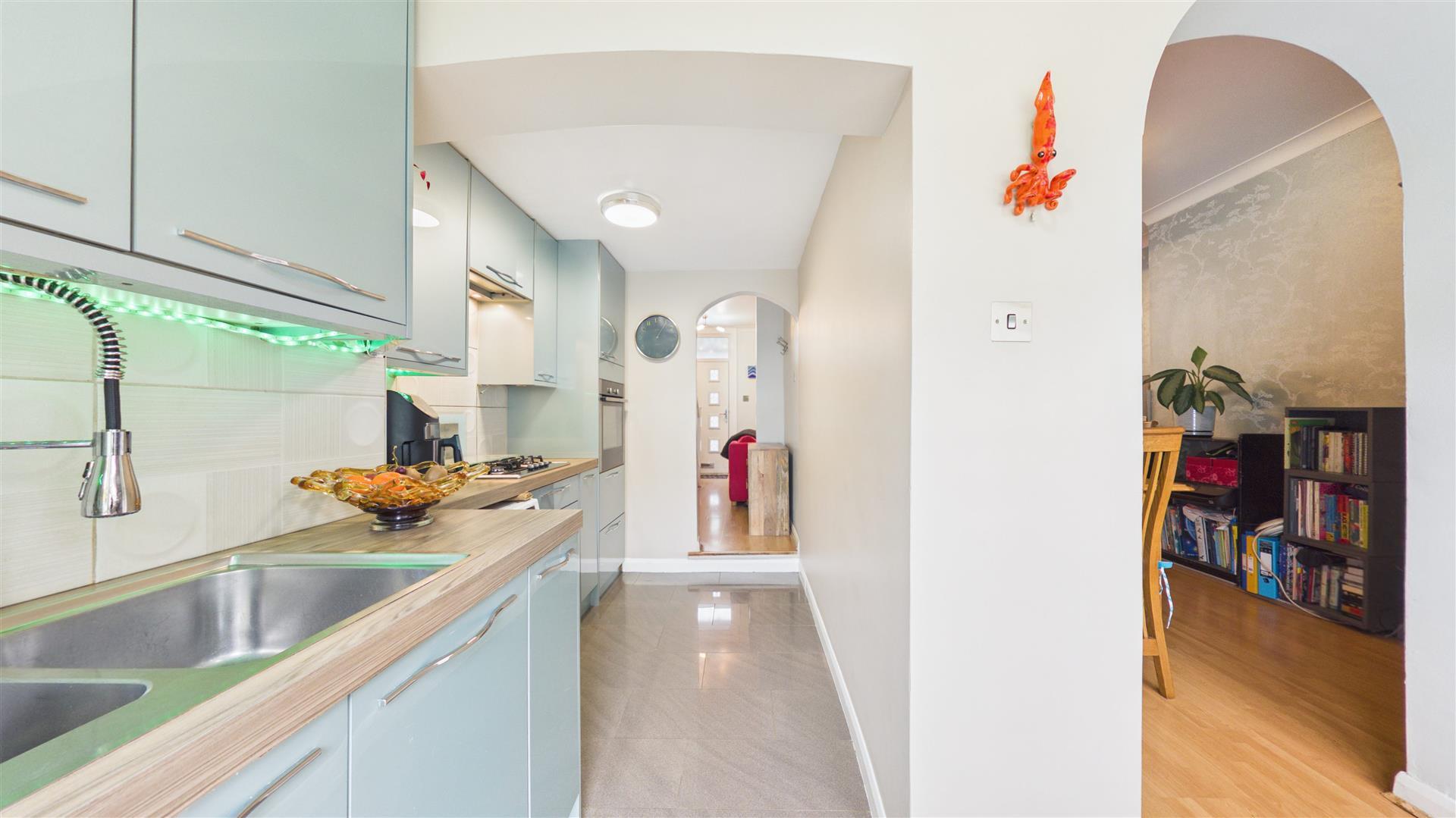 Property Image dc99f93f-1c47-4e1c-99b8-a90dfef6cf2e