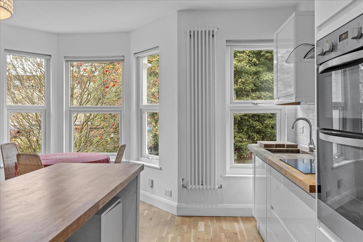 Property Image dc9b75cf-50d9-4a8e-9ca0-0ad14cf31d5a