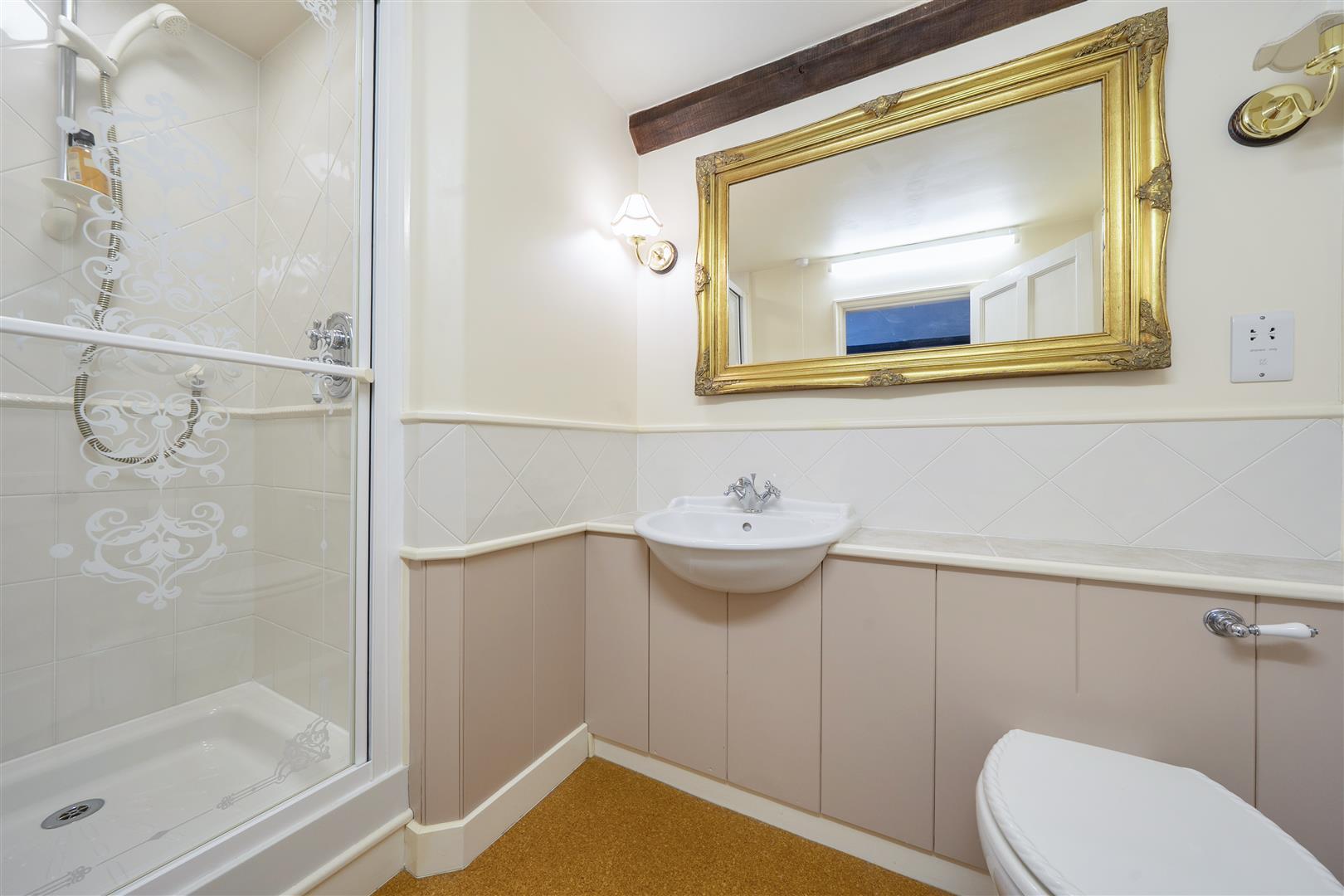 Property Image dca1c4b2-641b-4d95-baa9-54638e7851ae