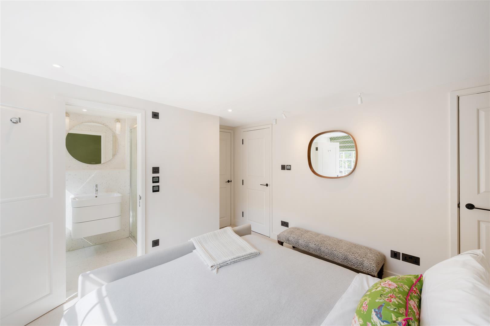 Property Image dcb74dbd-1141-4c51-851a-f2ed6b3ed0b8
