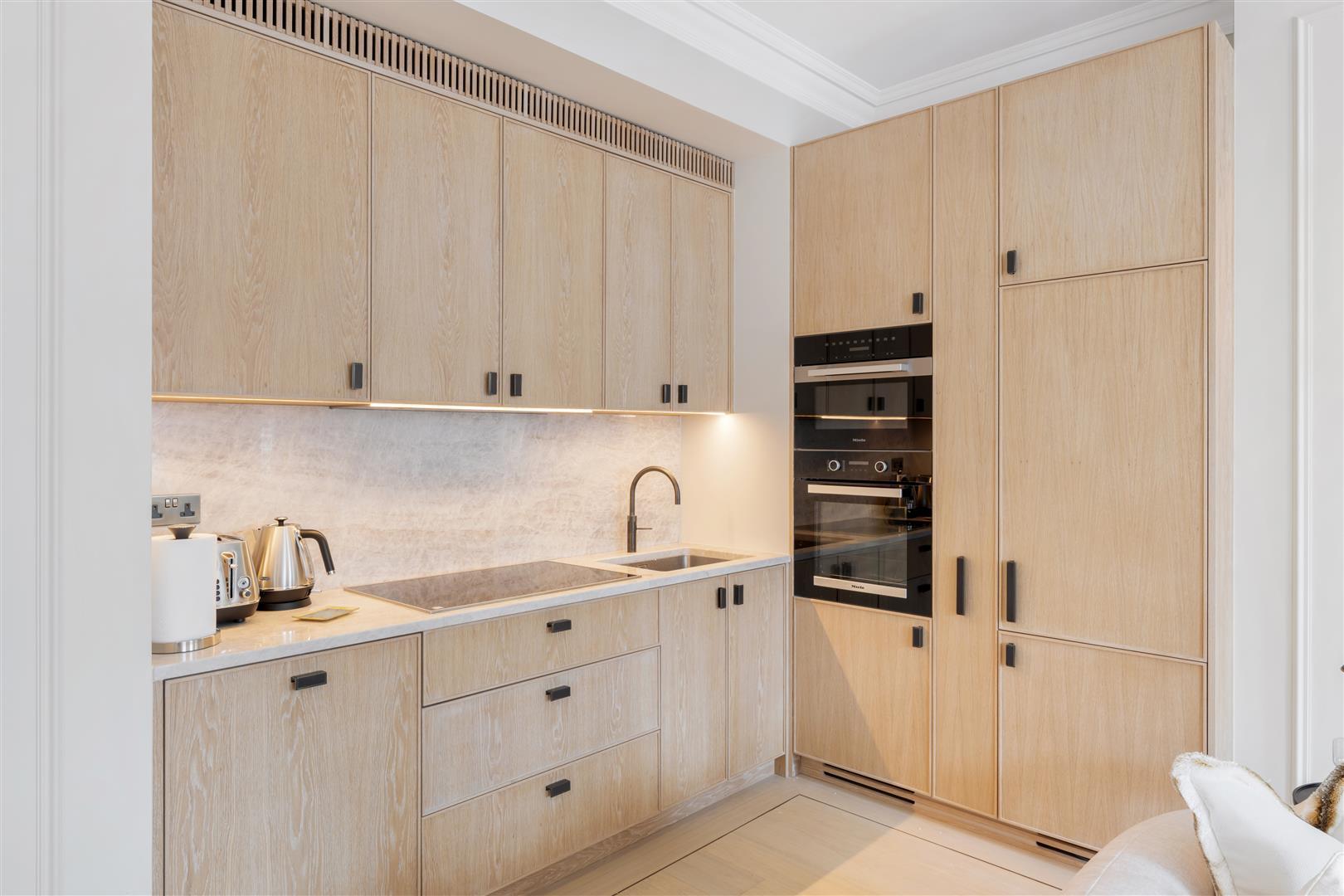 Property Image dcd59428-c331-44d8-a631-e4b73ebbc24e