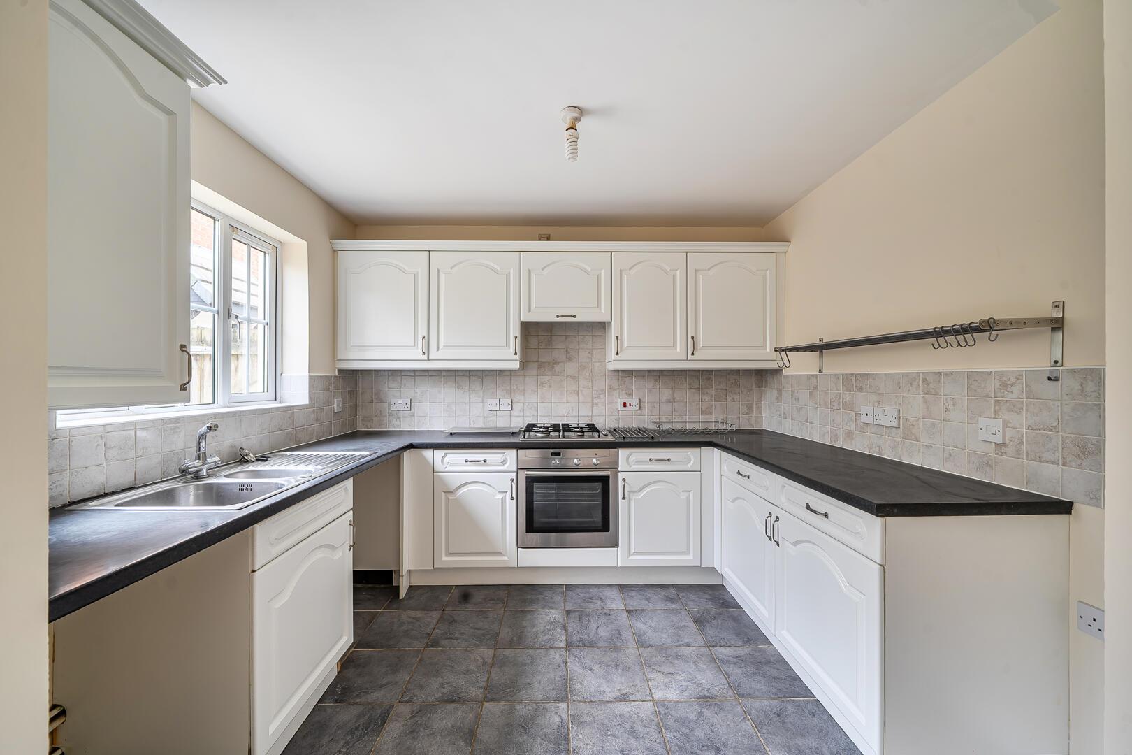 Property Image dcda5fe4-e1e8-4816-a3cf-df132480d51f