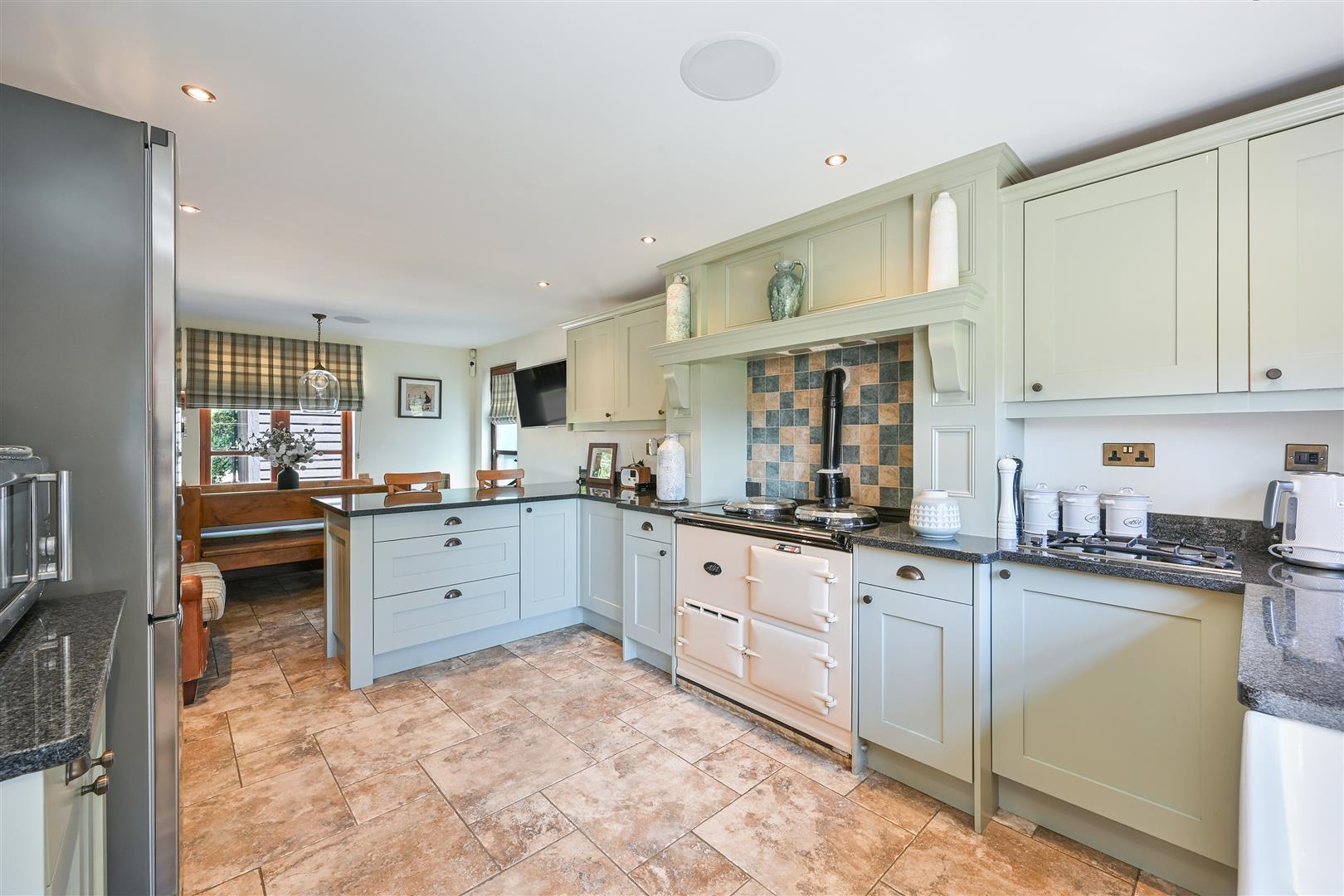Property Image dcda6e5a-c466-4d40-afae-bf810d018023