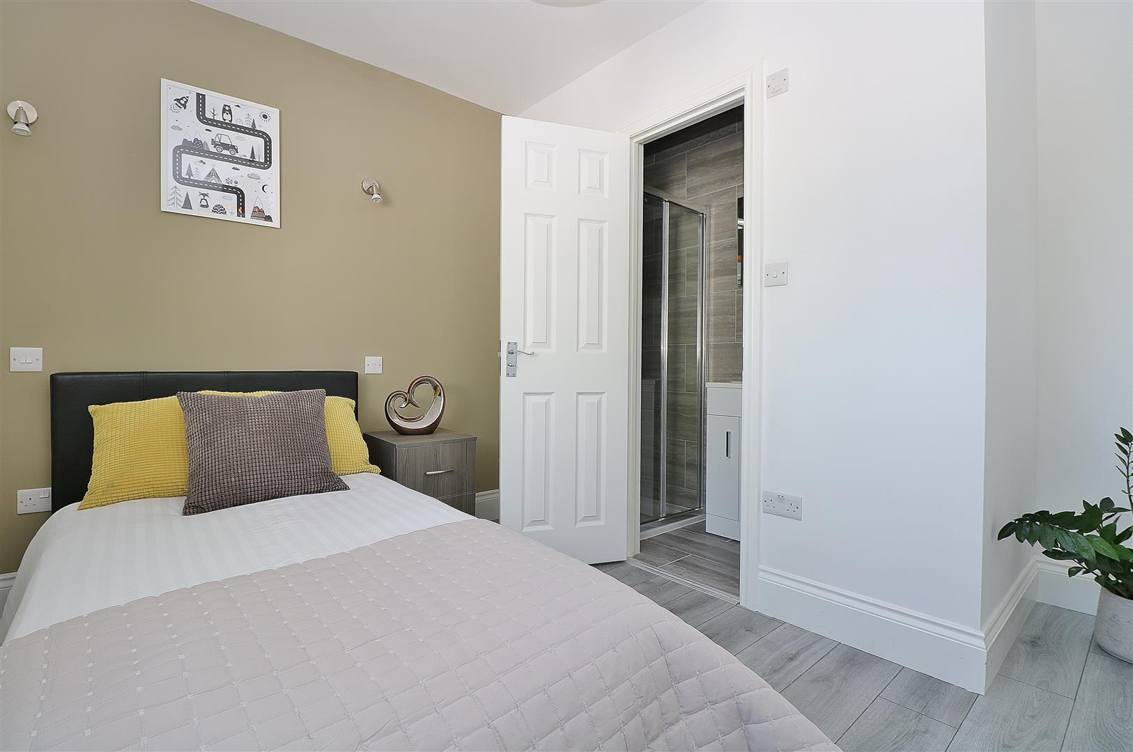 Property Image dce38006-c86d-4458-857e-c8bd67aaee1c