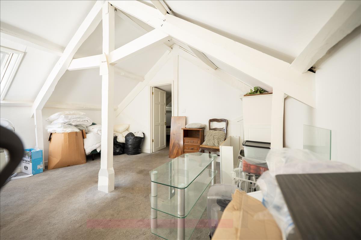 Property Image dce486a8-7d26-45a3-8ec6-c56b14386171