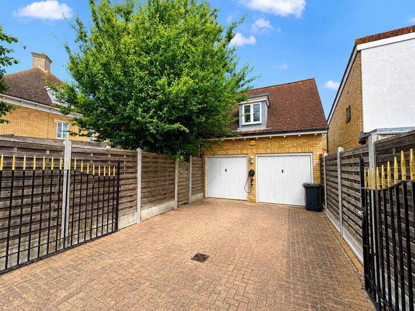 Property Image dce76361-1237-4295-b28f-5d0937d0ed93