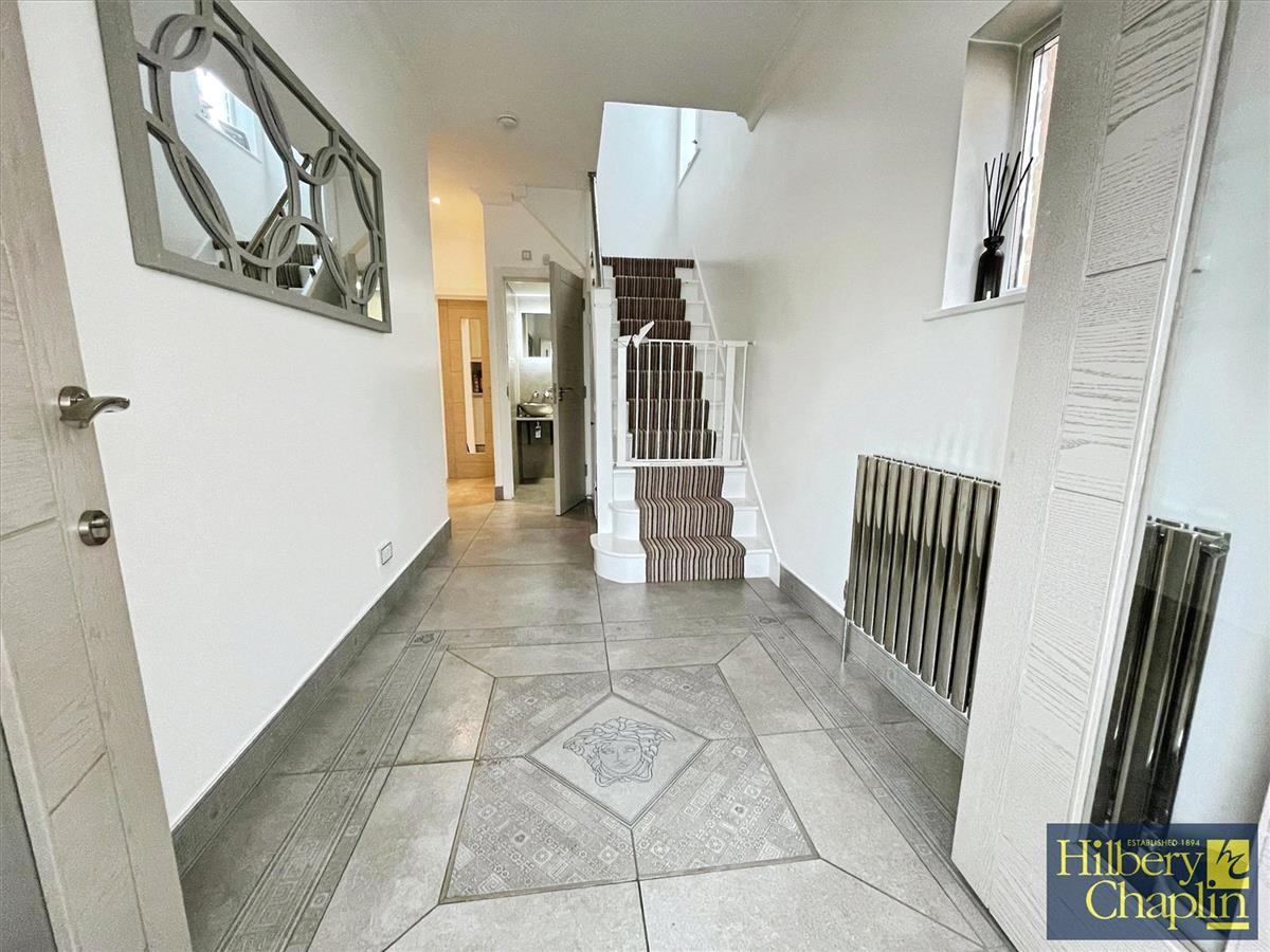 Property Image dcefb80a-4a3a-4e90-a829-ec32f3b4ded4