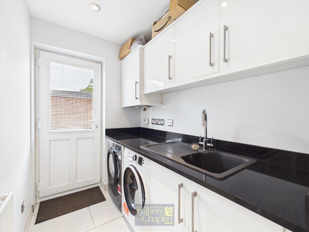 Property Image dd013b02-1ead-4e0d-b74e-c21f37b0d33b