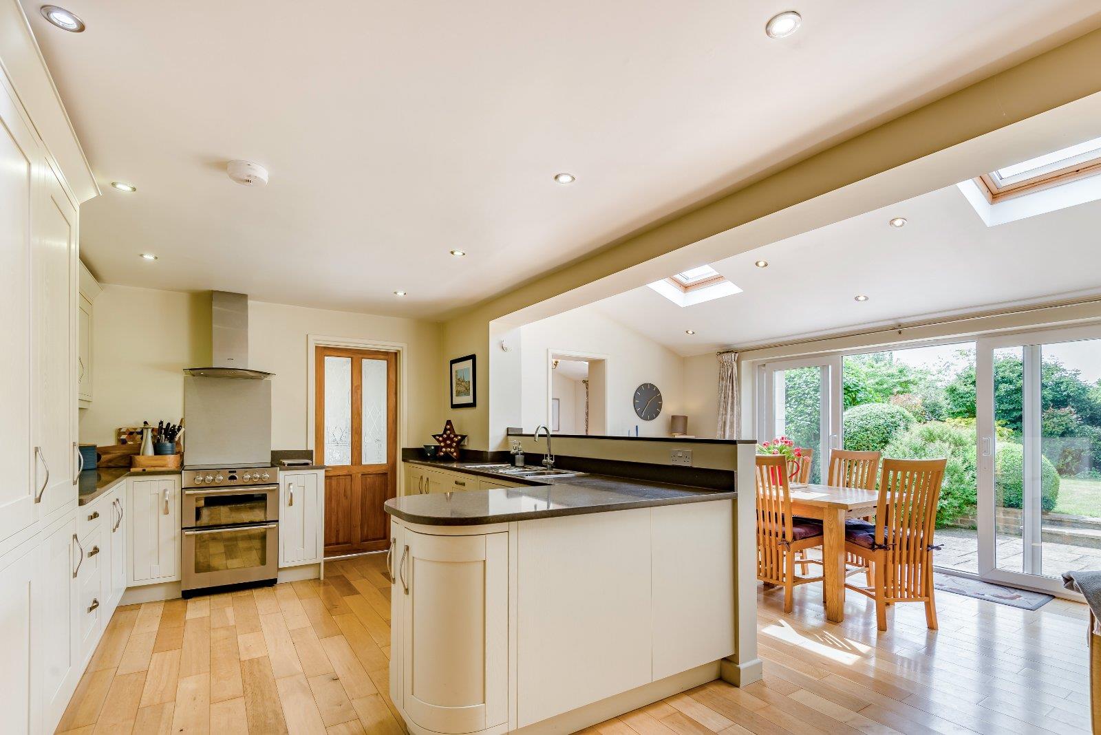 Property Image dd26a28d-bce9-4146-8279-12faf6c46b28