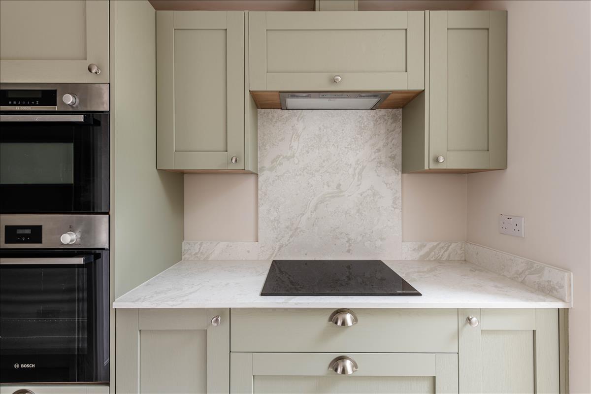 Newly refurbished four double bedroom house with garden on Bushberry Road E9 Homerton