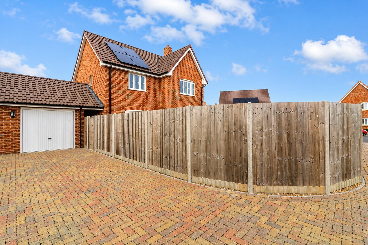 Property Image dd482163-4b1b-49cb-979a-49ad5072516e
