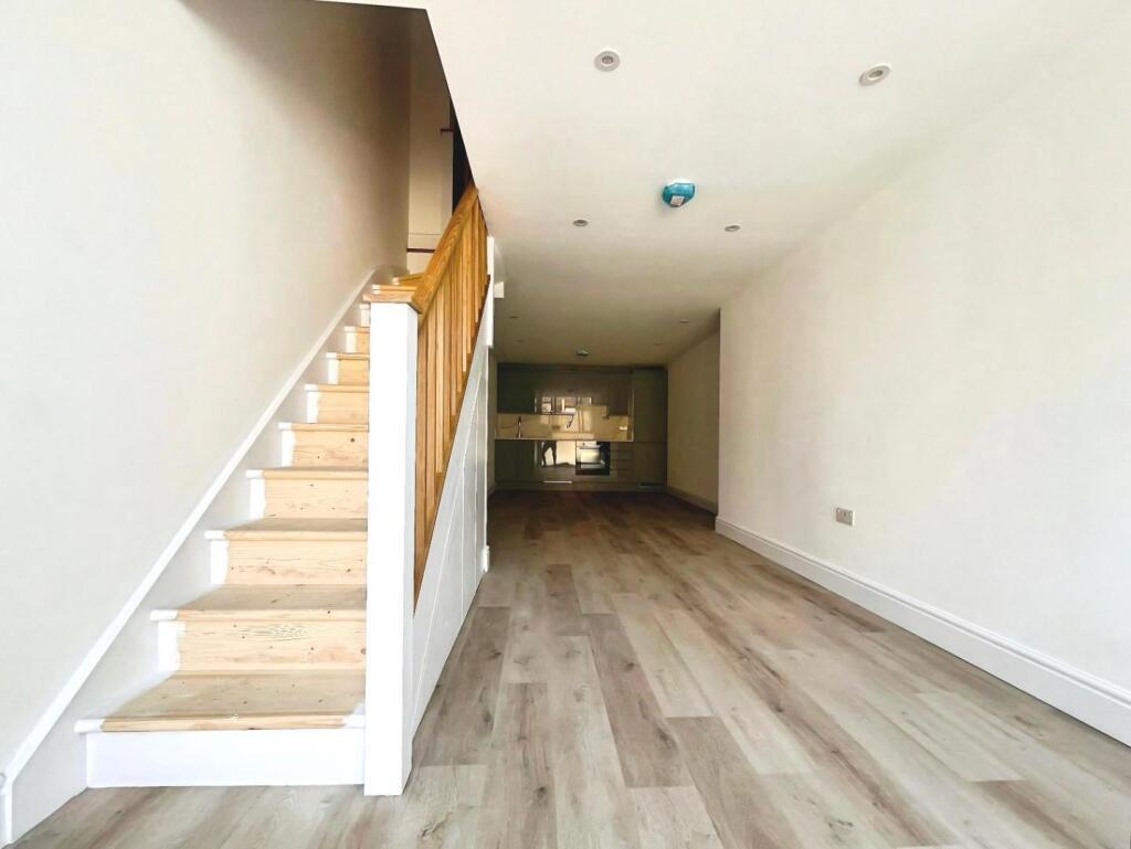 Property Image dd49c1cd-5c97-4ab8-afd0-2c00a88e8819