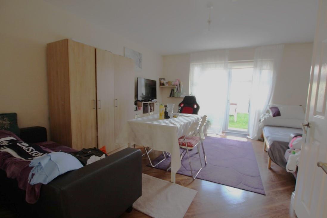 Property Image dd5fb154-20c6-4306-b5ba-b432d1086bb2