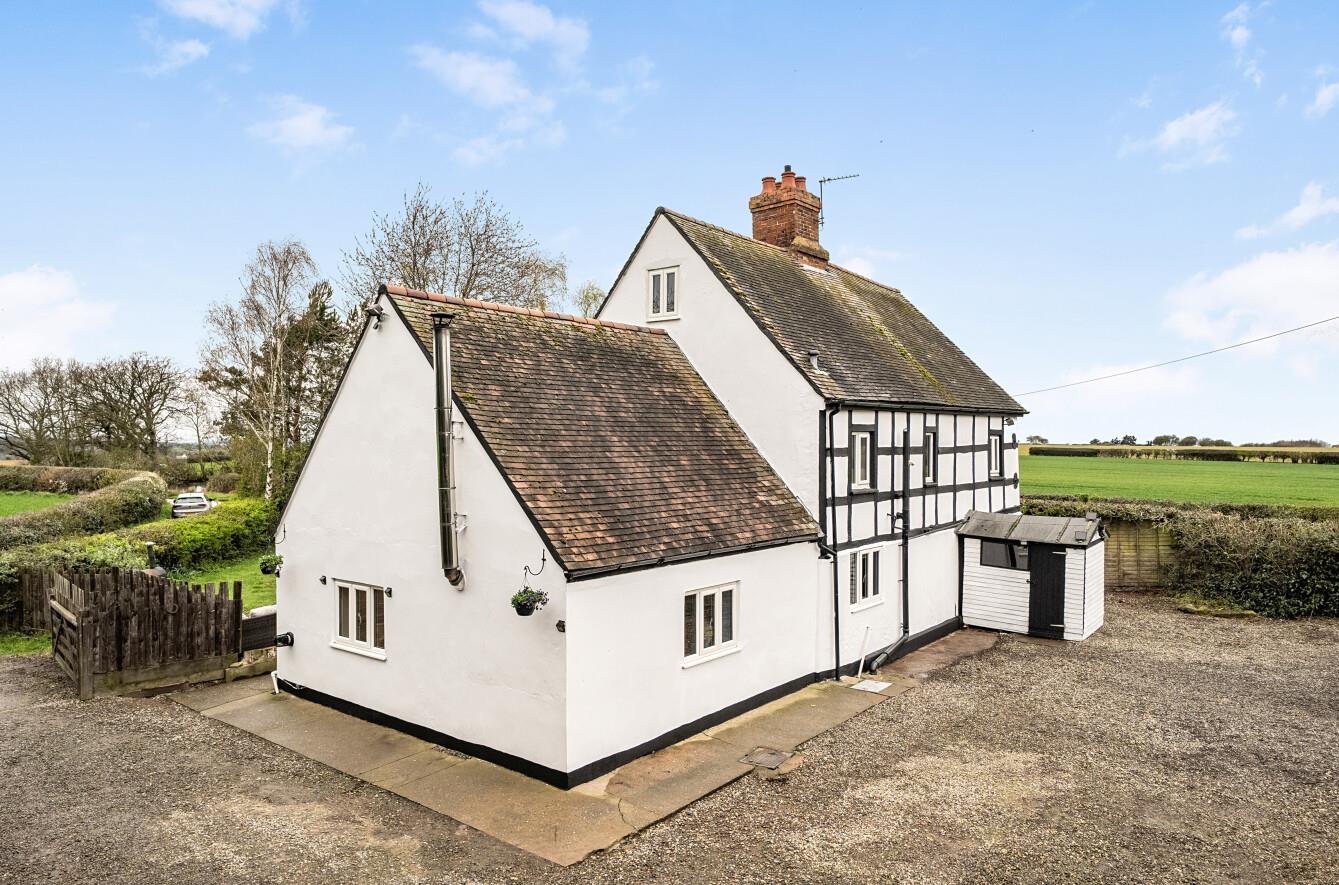 Property Image dd62d39e-db1c-4fe0-bc99-908ee2a3d1fe