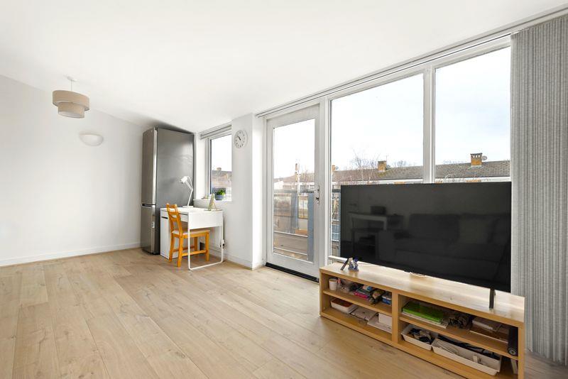 Property Image dd77acd2-498c-4b56-969e-6752b90af0c0