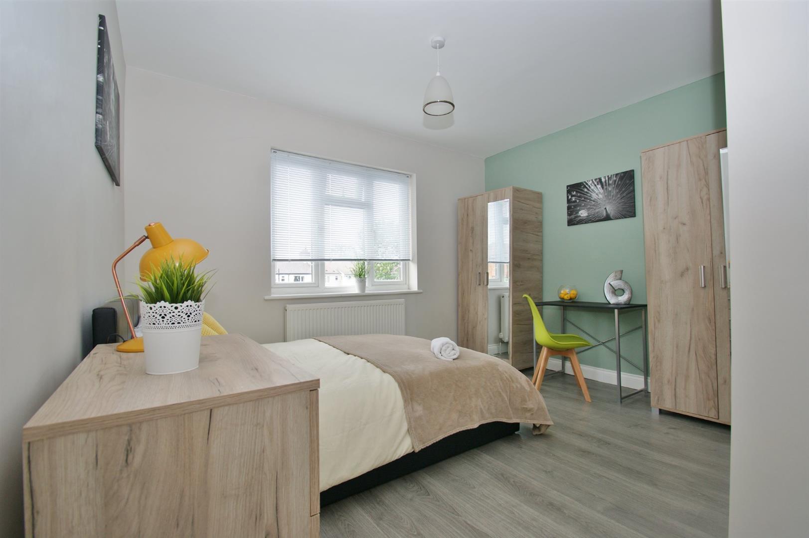Property Image dd7a5b9e-79f9-46df-8c4c-3a695f508e75