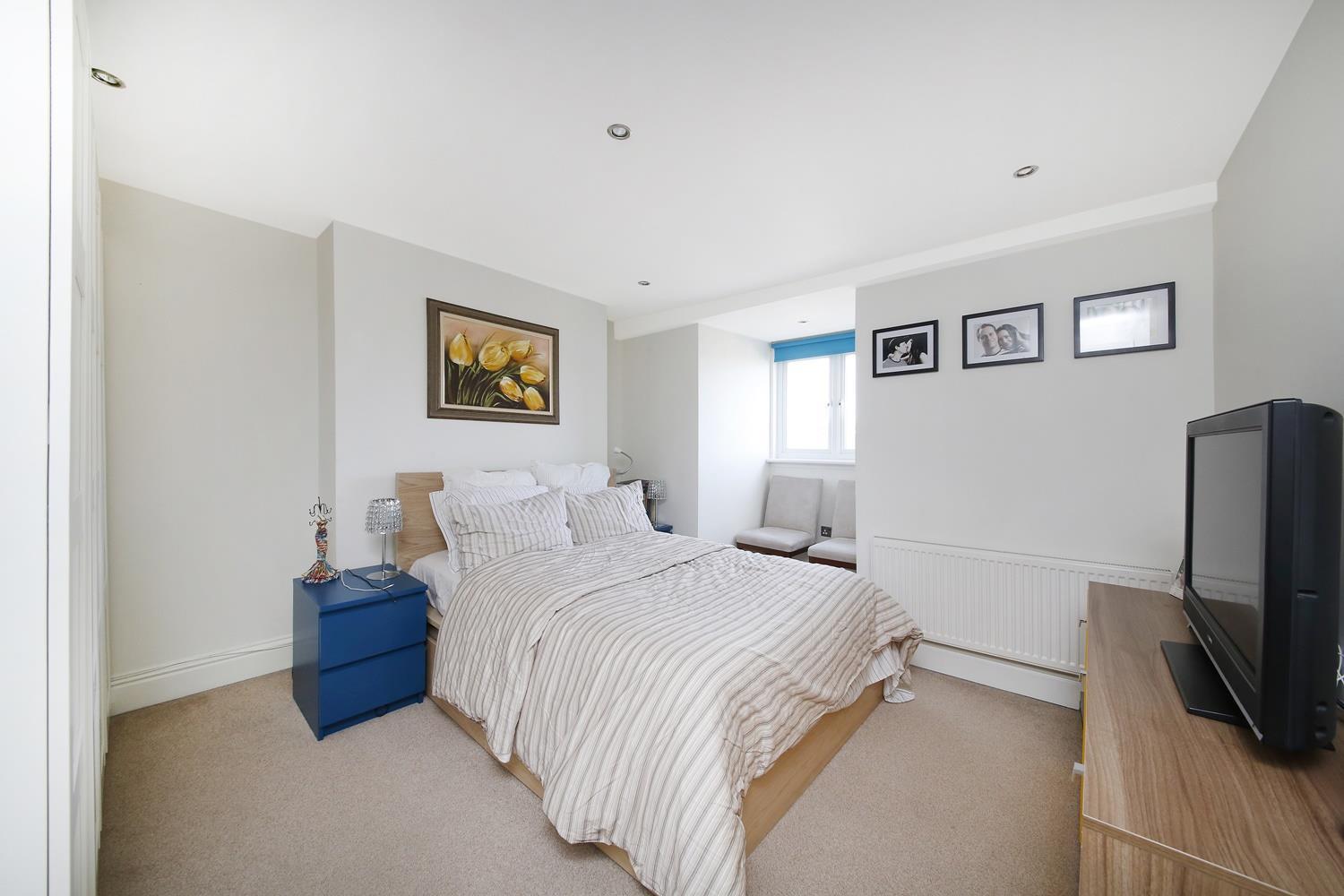 Property Image dd8ce790-56ae-44c3-a8e0-4a89eff0386f