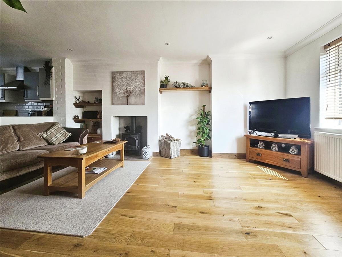 Property Image dd8fa225-a206-4ba3-8600-dfe1cff5a323