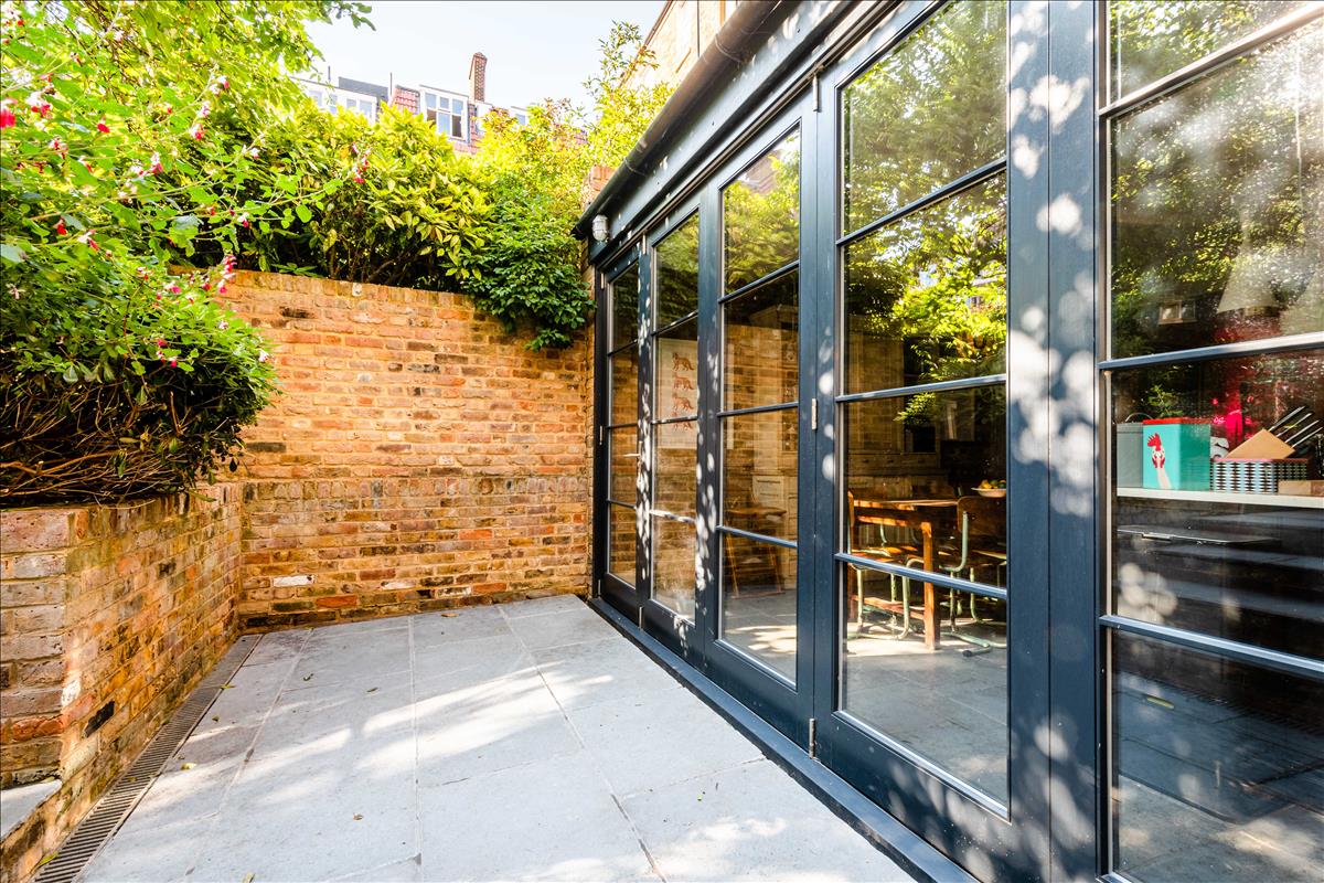 5 bedroom town house for sale London Fields, E9
