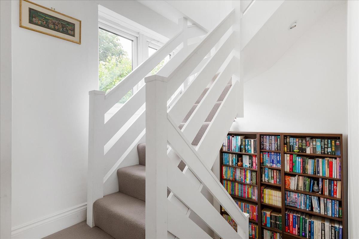 Property Image dd90e82e-b3fe-45a1-8c7e-1a376d65bd72