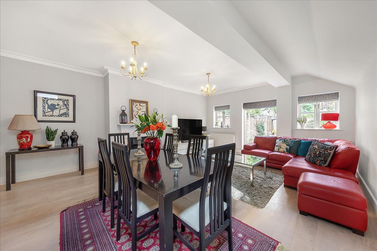 Property Image dd95b8ba-7bbc-475b-b58b-280b318470af