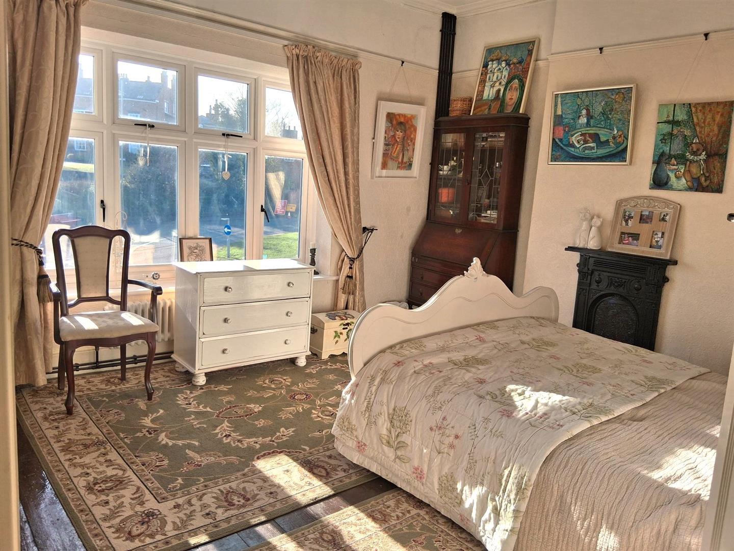 Property Image dd97d084-463c-48f7-943e-77d5fa0d456e