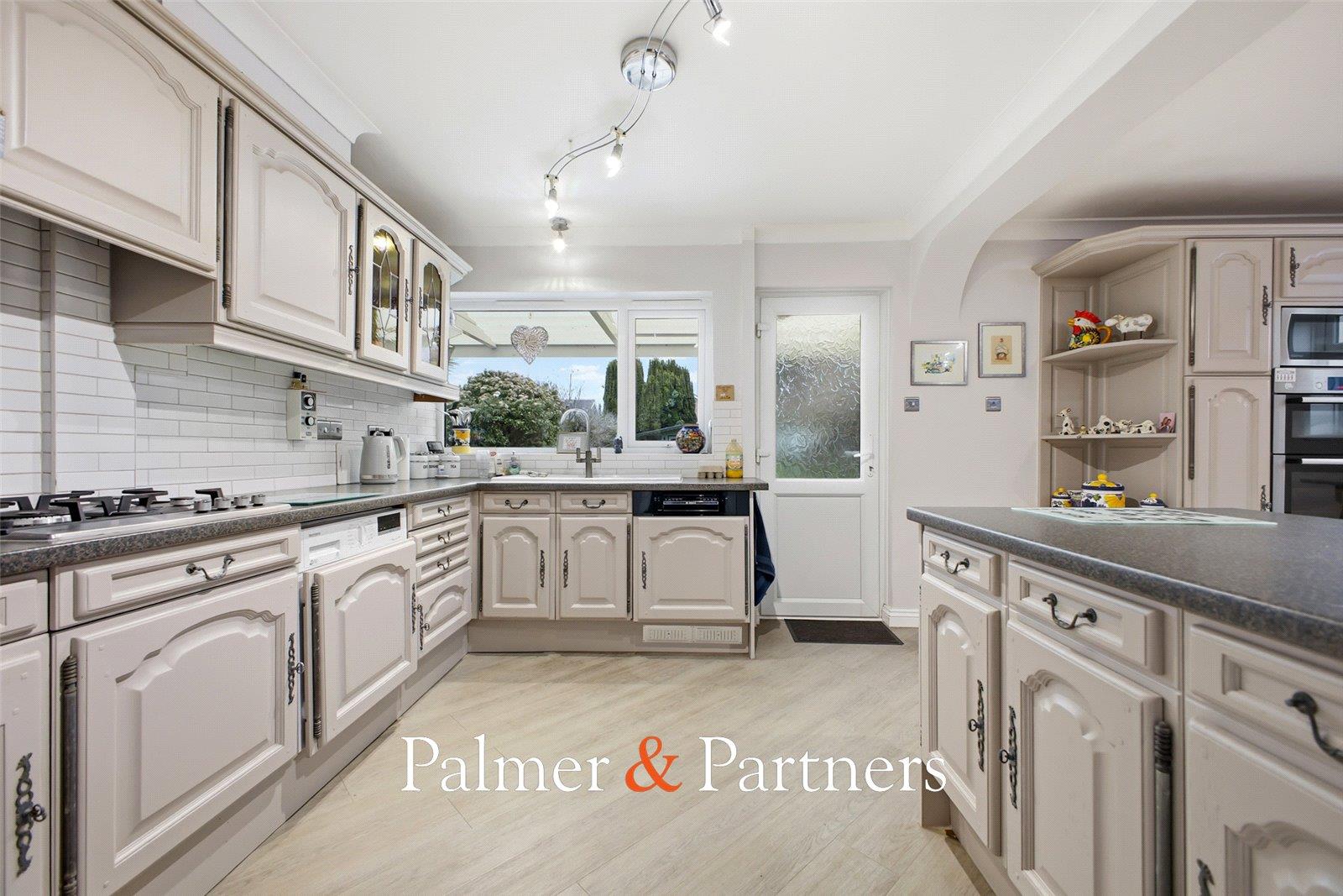 Property Image dda1589e-24dd-4b67-bc51-d024632080e0