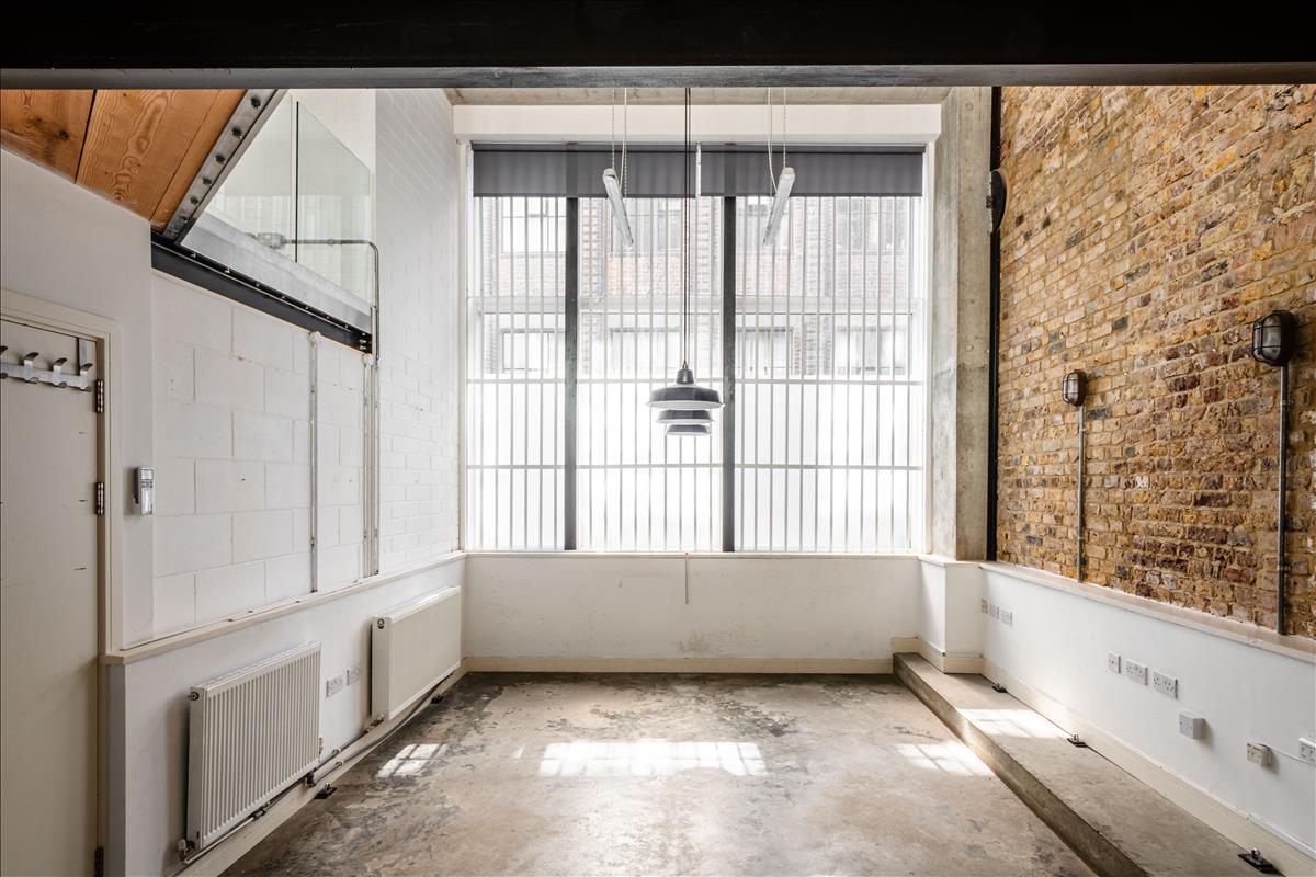 Property Image ddad13bc-e866-4767-b8fb-10c5f37ba0ff