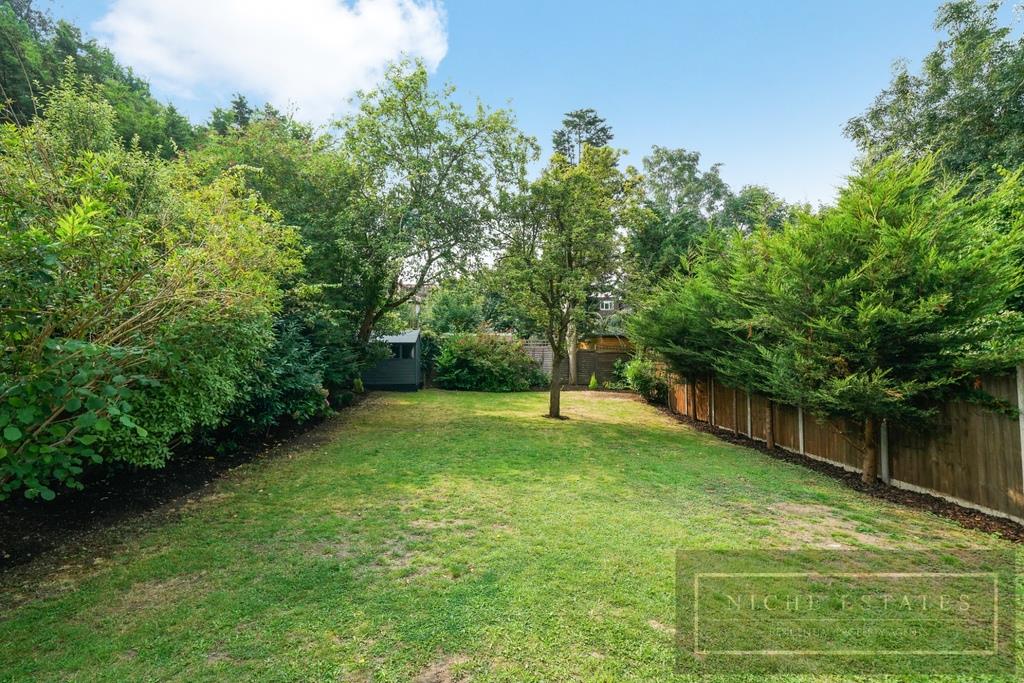 Property Image ddce8f77-174f-4534-80f1-a36835189803