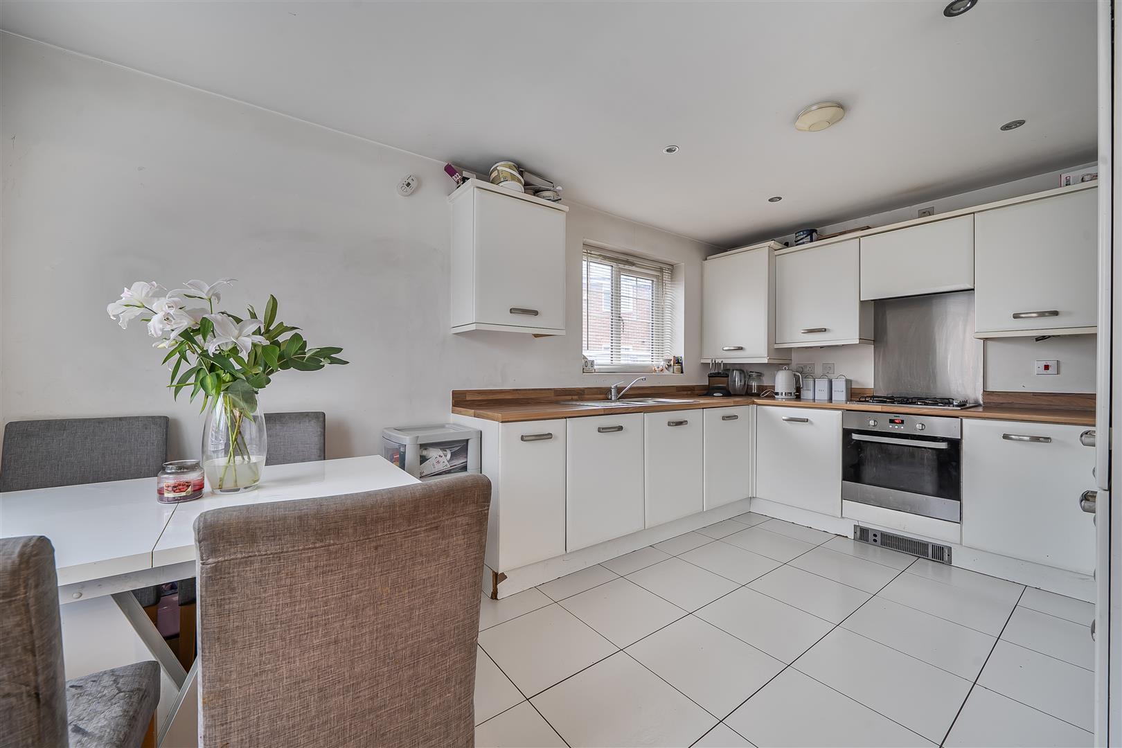 Property Image ddd6d79a-9472-4967-b569-b085351cc8d4