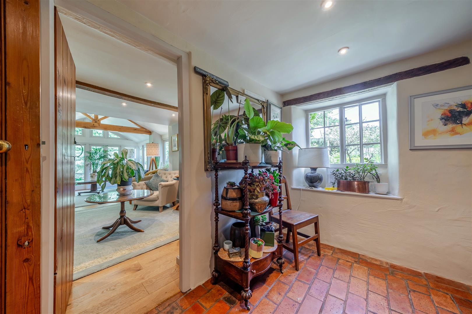 Property Image dde28cd3-6859-463b-8d6b-4a897e46f47e