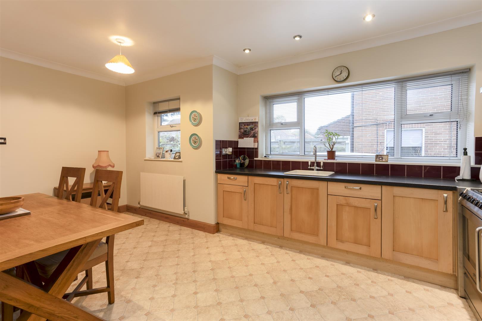 Property Image dde46758-641a-4c5b-bcbd-62a1e6c01d22