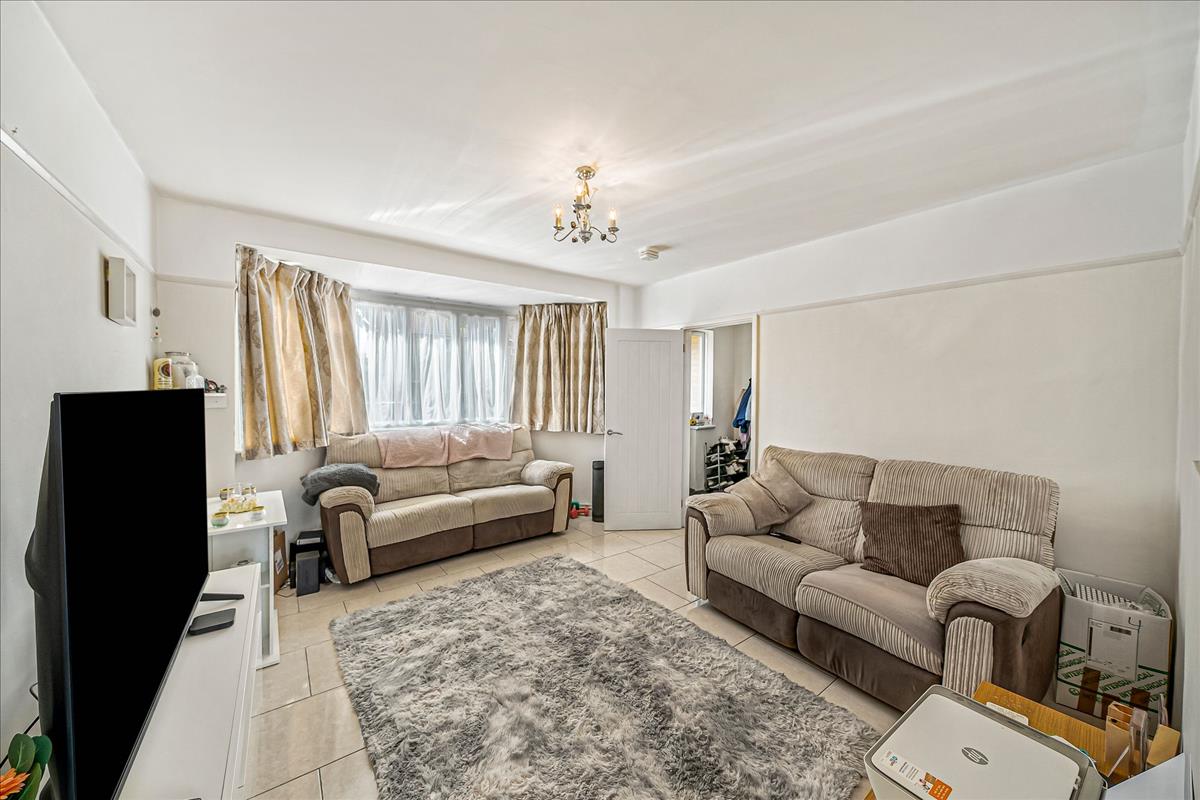 Property Image dde57470-d2f6-4014-bf55-2baf7cba0c98