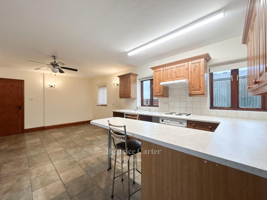 Property Image de072d52-c667-453d-8548-4e6a77237f6a