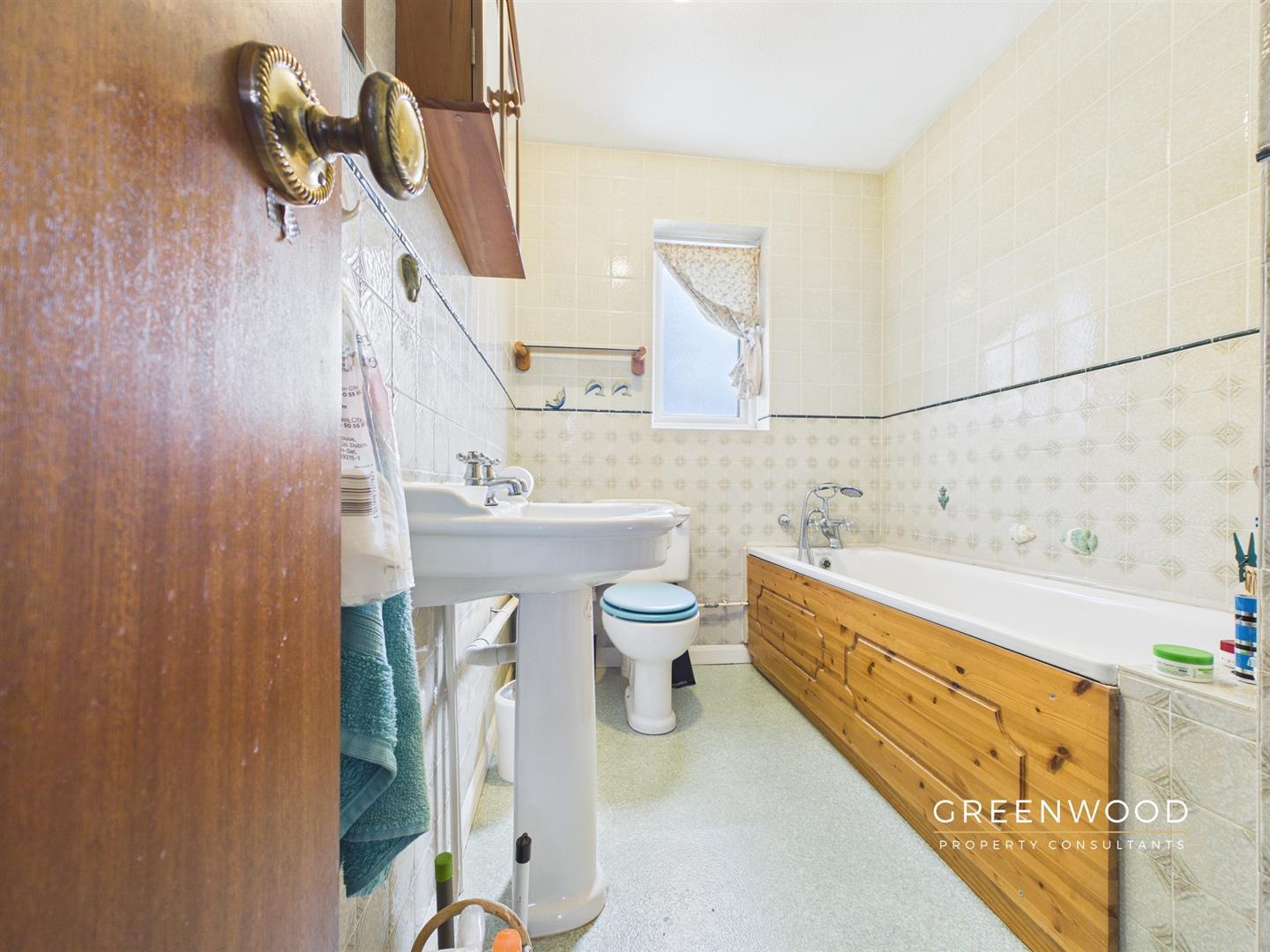Property Image de12d833-5b53-4737-9e09-3f60cc65aa06