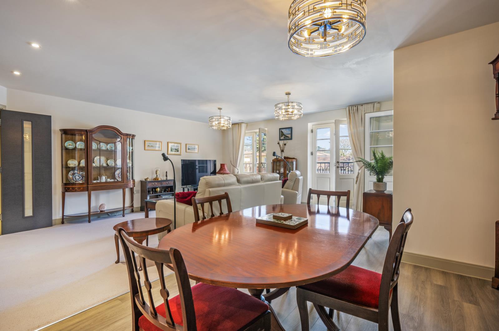 Property Image de1fff41-86d9-476e-8013-77b162994df3
