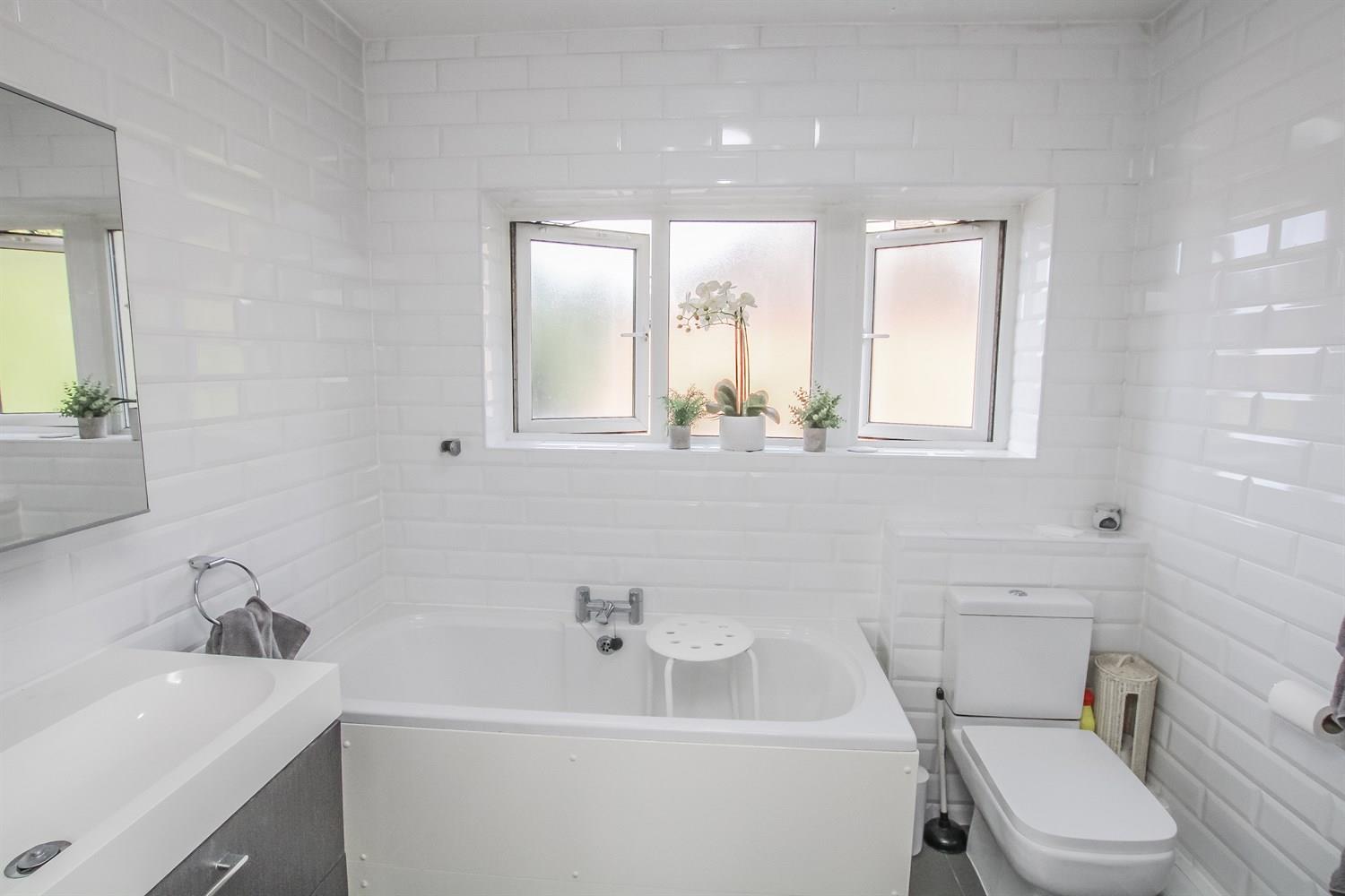 Property Image de247a37-60e9-48e2-bc44-e4118f473031