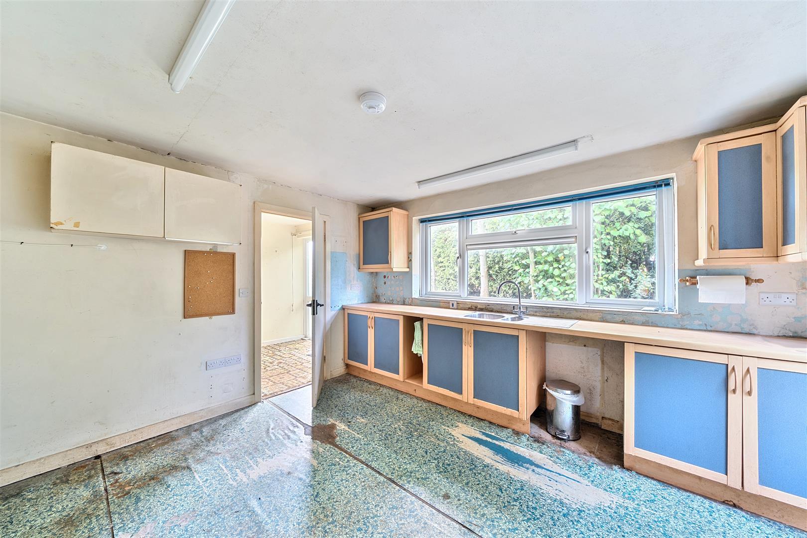 Property Image de36aea1-3b32-4e5e-9308-75904999d418
