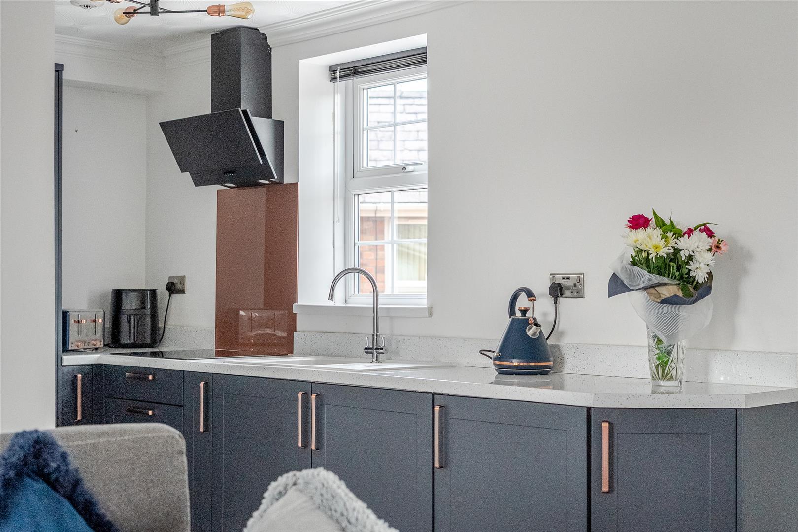 Property Image de3dc940-45e5-40f6-a532-3ce63e170418