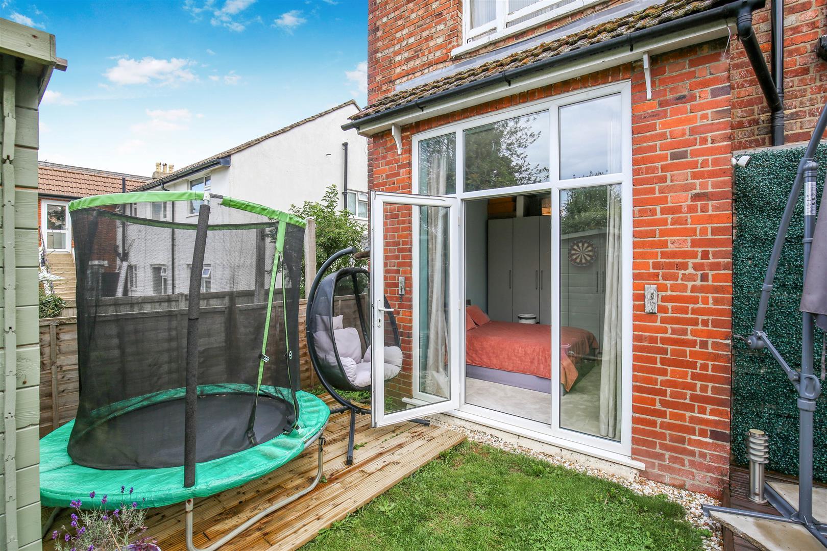Property Image de40245b-b036-4670-a516-ebcc024bbe8b