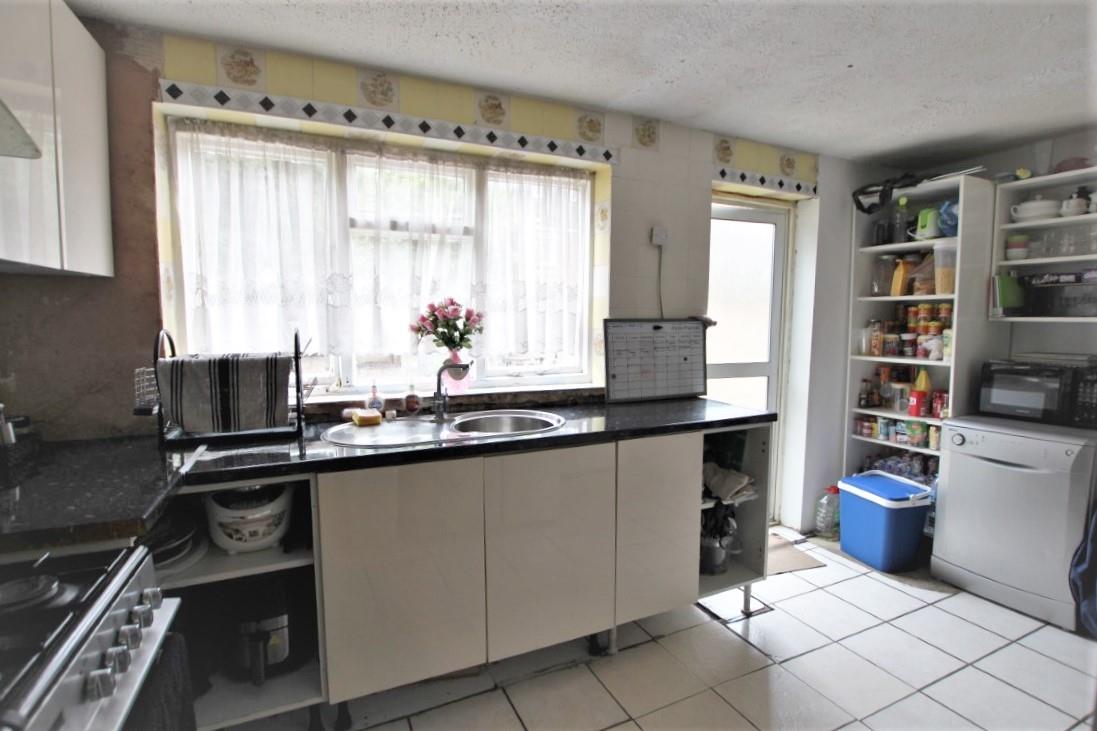Property Image de56dbb4-809c-462c-9f53-3c2aa54b70c1