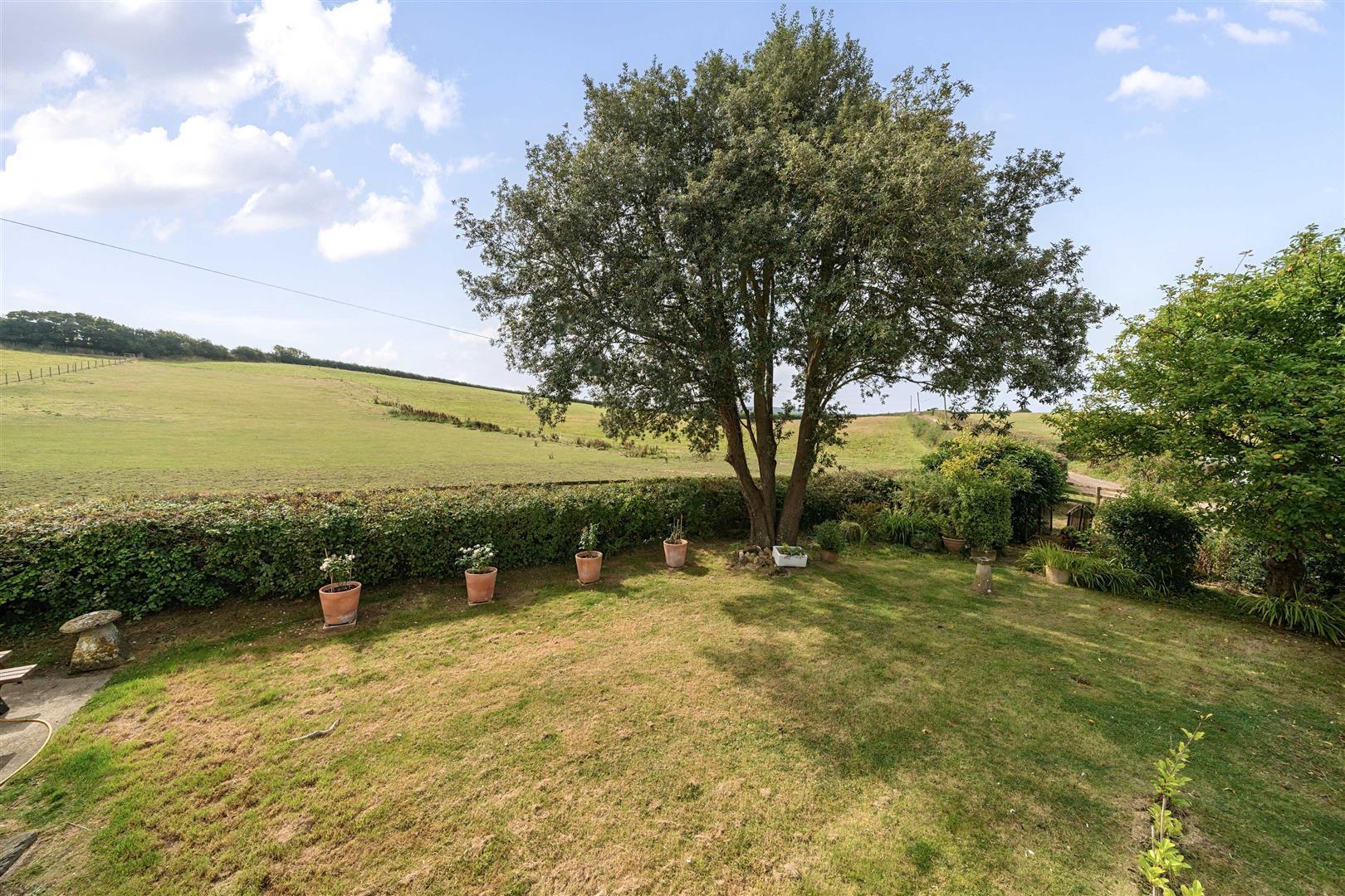 Property Image de5b7e31-ecdd-4495-bb87-7c0b64a5adb4