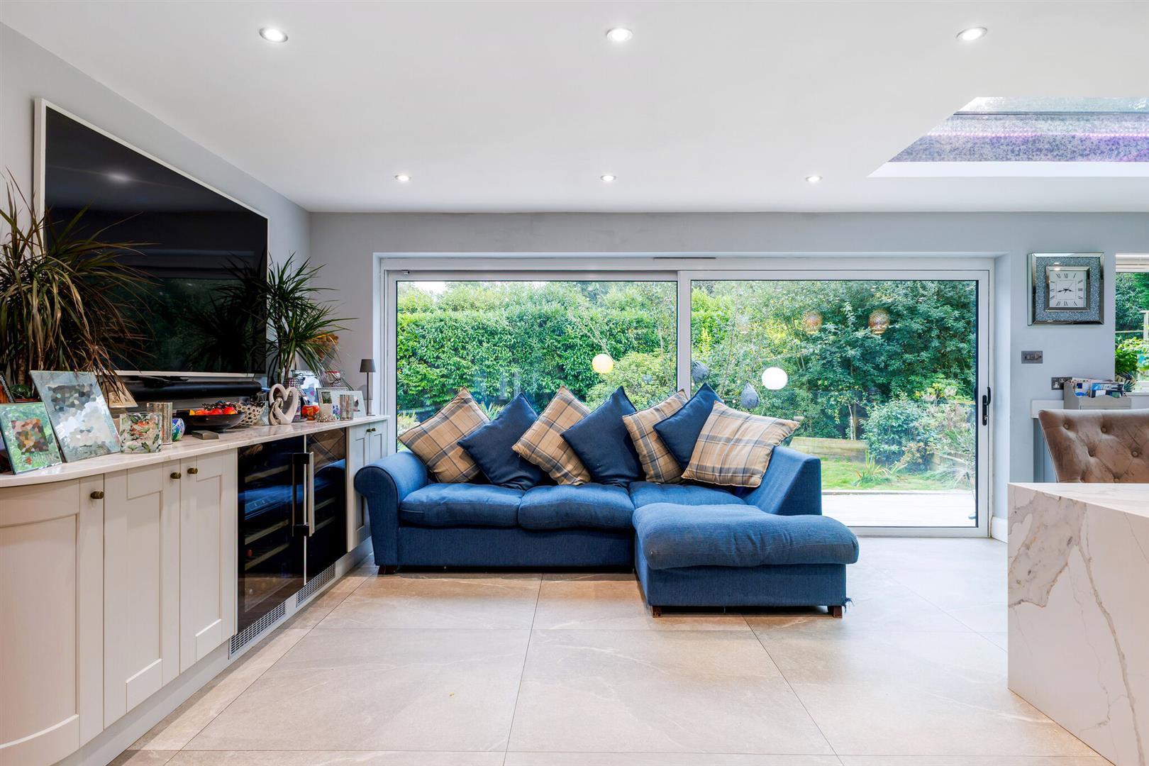 Property Image de64a964-d691-424c-8d5c-2d5379cb86cc