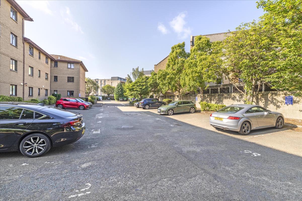 Property Image de6a6515-fcf2-4ae0-96d7-9704823045b5