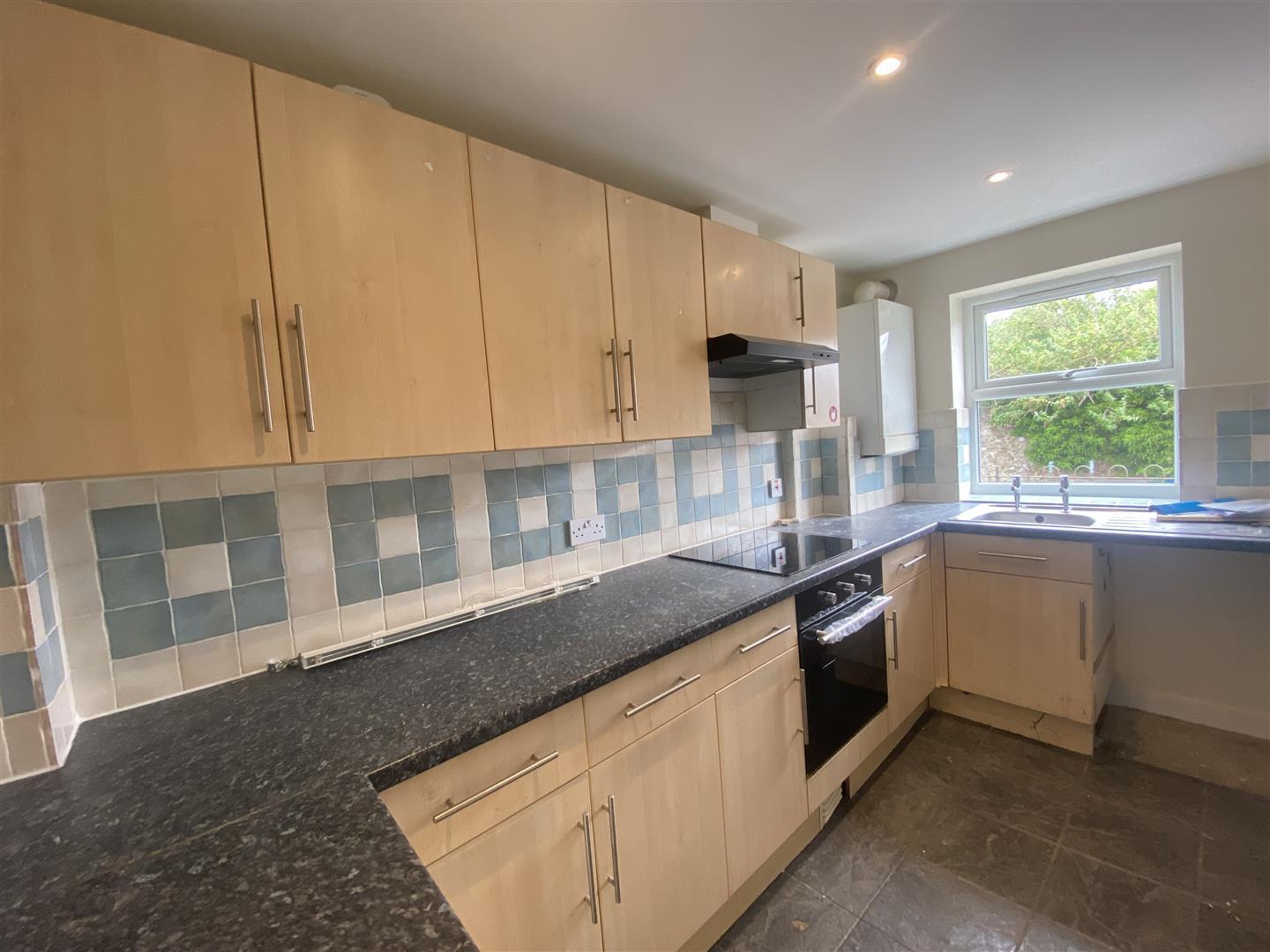 Property Image deb70a28-8459-4427-94eb-8c65a25e07aa