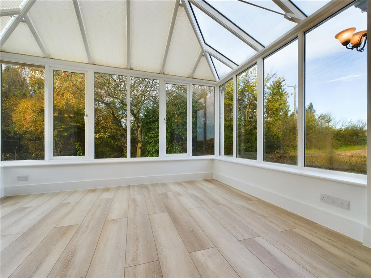 Property Image deb972df-10e6-47e1-94fa-5eabfe3ff3f3