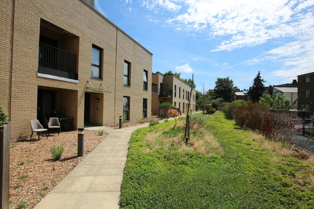 Property Image dedfe3a7-72ba-408e-97c6-80e437b8d26a